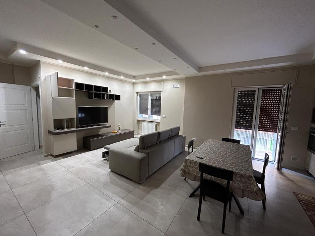 Il Poeta Manfredonia - Suite Con Balcone Luaran gambar
